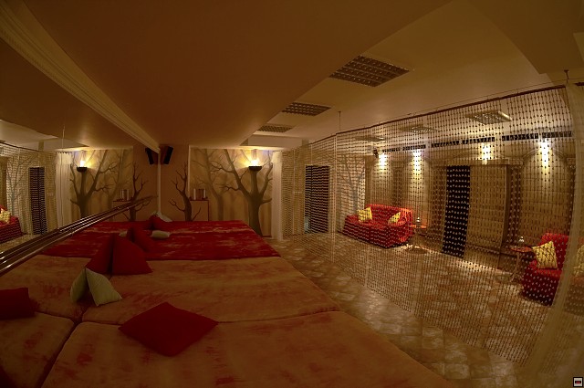 img00006.jpg